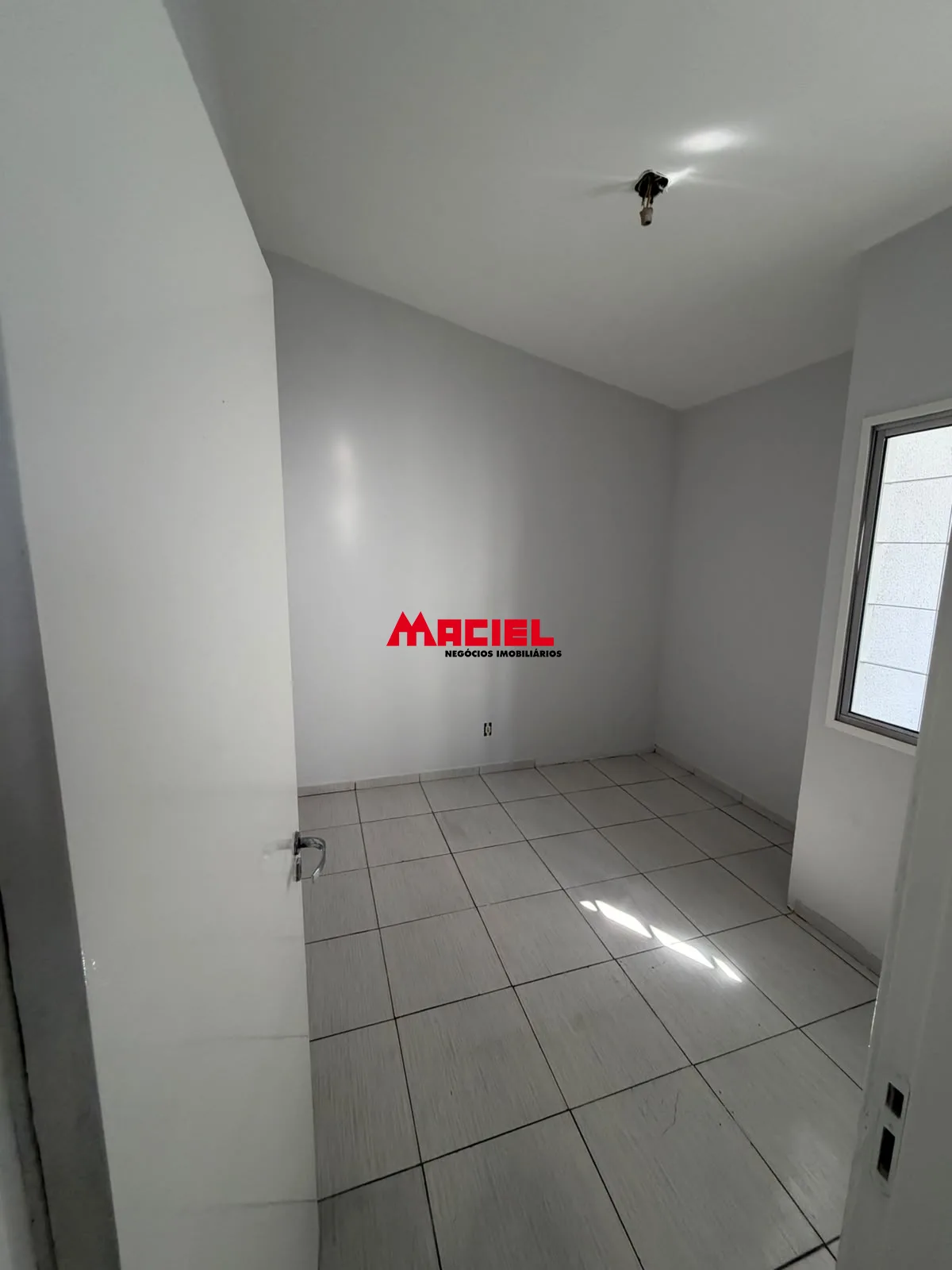 Comprar Casa / Padr&atilde;o em S&atilde;o Jos&eacute; dos Campos R$ 270.000,00 - Foto 10
