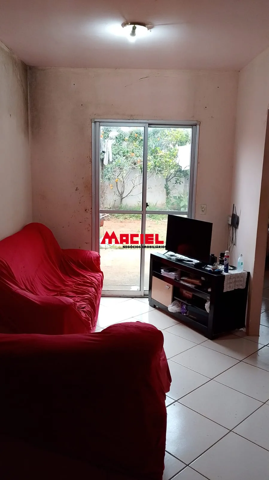 Comprar Casa / Padr&atilde;o em S&atilde;o Jos&eacute; dos Campos R$ 235.000,00 - Foto 1