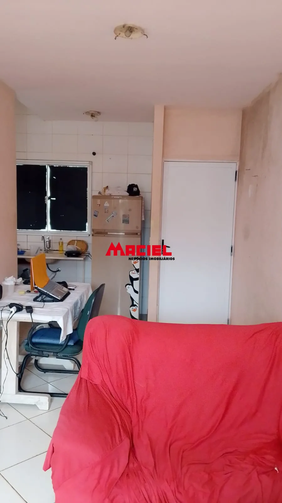 Comprar Casa / Padr&atilde;o em S&atilde;o Jos&eacute; dos Campos R$ 235.000,00 - Foto 2