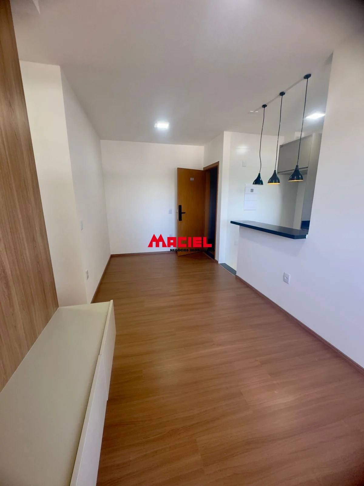 Alugar Apartamento / Padr&atilde;o em S&atilde;o Jos&eacute; dos Campos R$ 4.000,00 - Foto 8