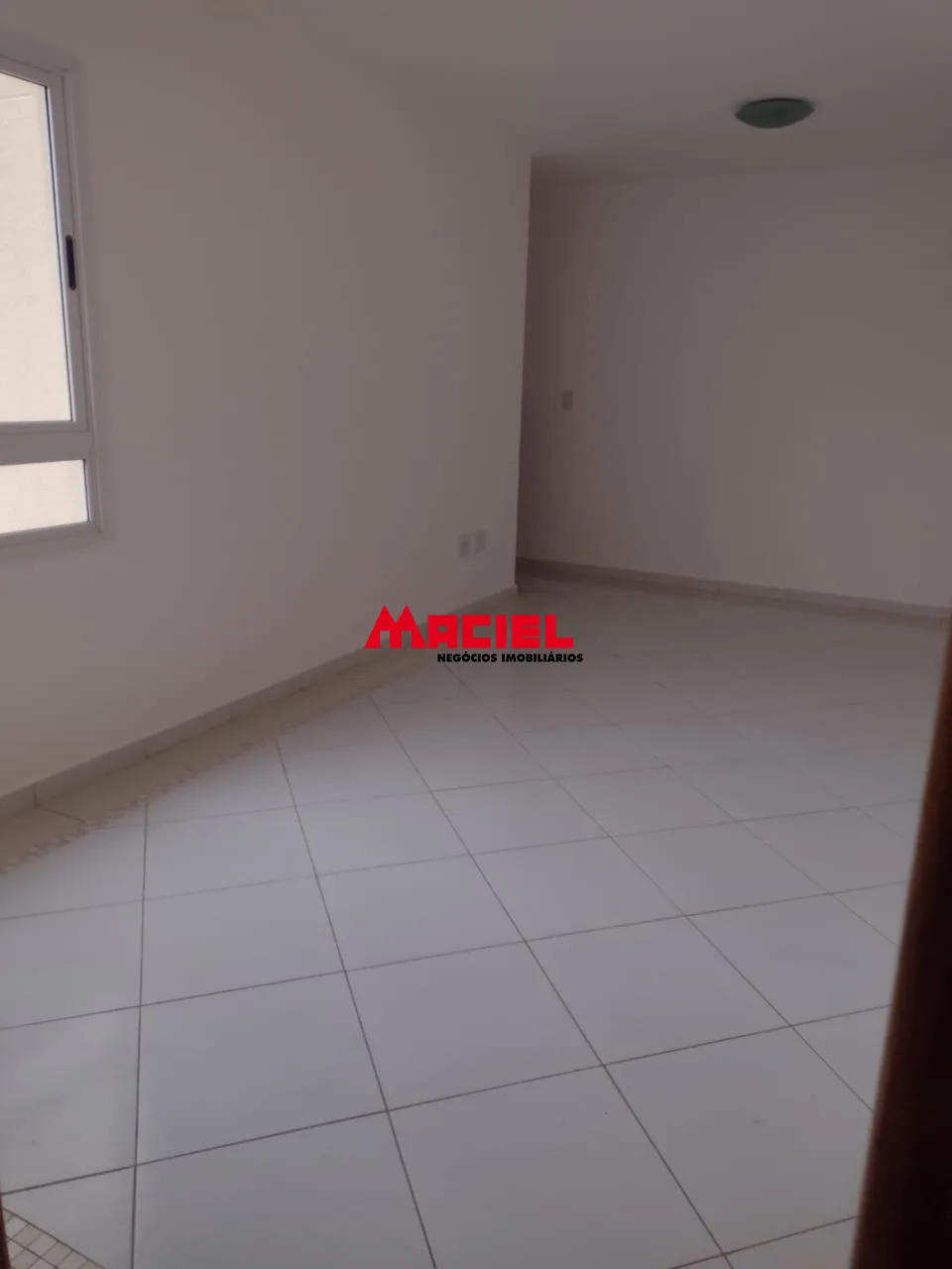Alugar Apartamento / Padr&atilde;o em S&atilde;o Jos&eacute; dos Campos R$ 2.500,00 - Foto 7