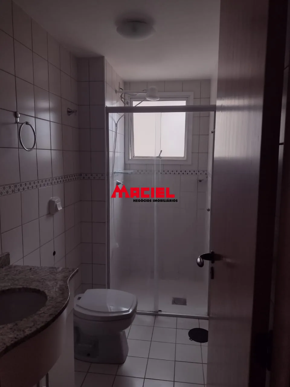 Alugar Apartamento / Padr&atilde;o em S&atilde;o Jos&eacute; dos Campos R$ 2.500,00 - Foto 10