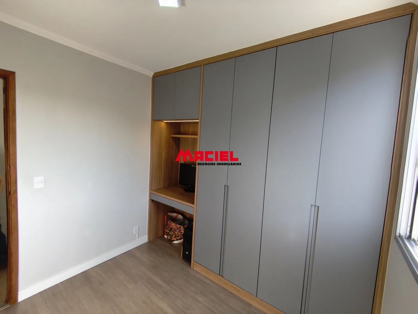 Comprar Apartamento / Padr&atilde;o em S&atilde;o Jos&eacute; dos Campos R$ 380.000,00 - Foto 8