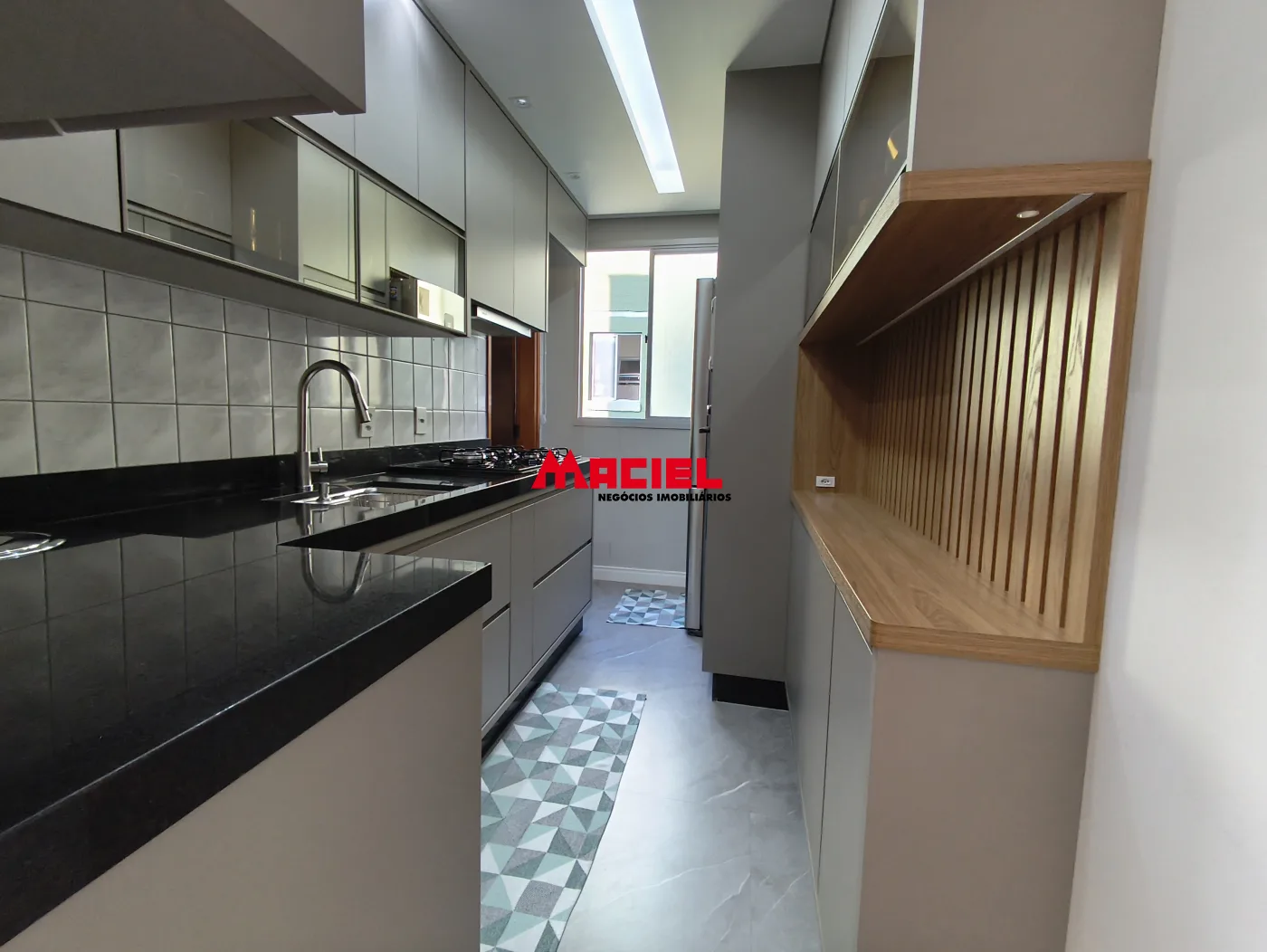 Comprar Apartamento / Padr&atilde;o em S&atilde;o Jos&eacute; dos Campos R$ 380.000,00 - Foto 2