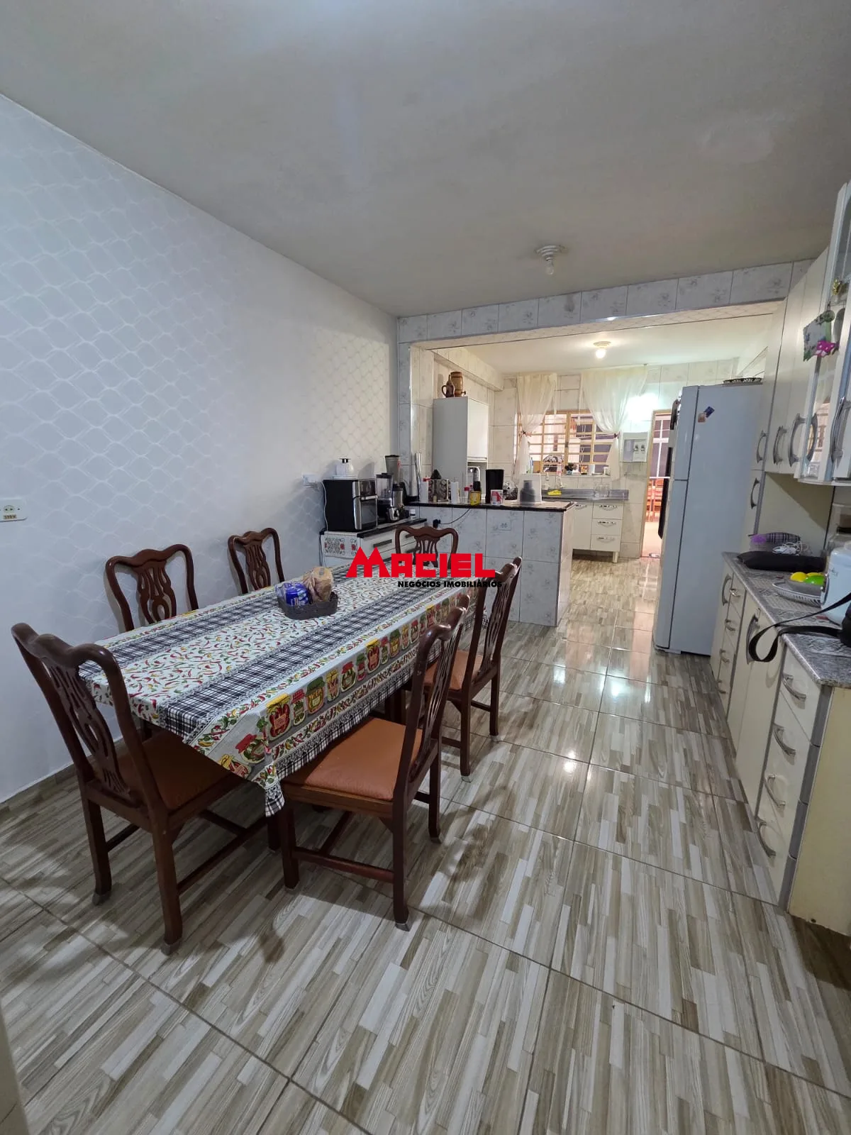 Comprar Casa / Padr&atilde;o em S&atilde;o Jos&eacute; dos Campos R$ 690.000,00 - Foto 3