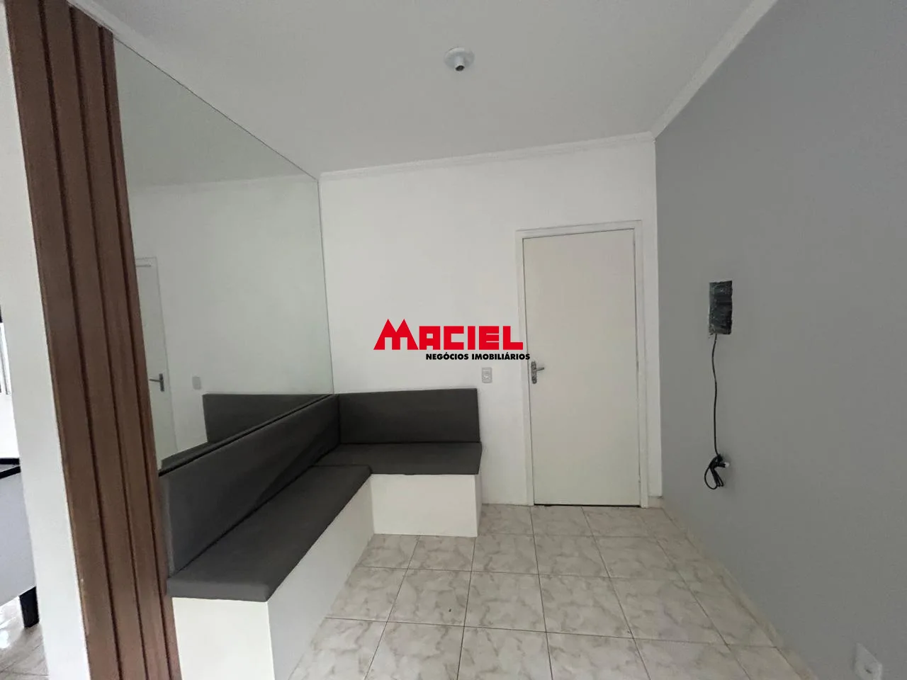Comprar Apartamento / Padr&atilde;o em S&atilde;o Jos&eacute; dos Campos R$ 280.000,00 - Foto 3