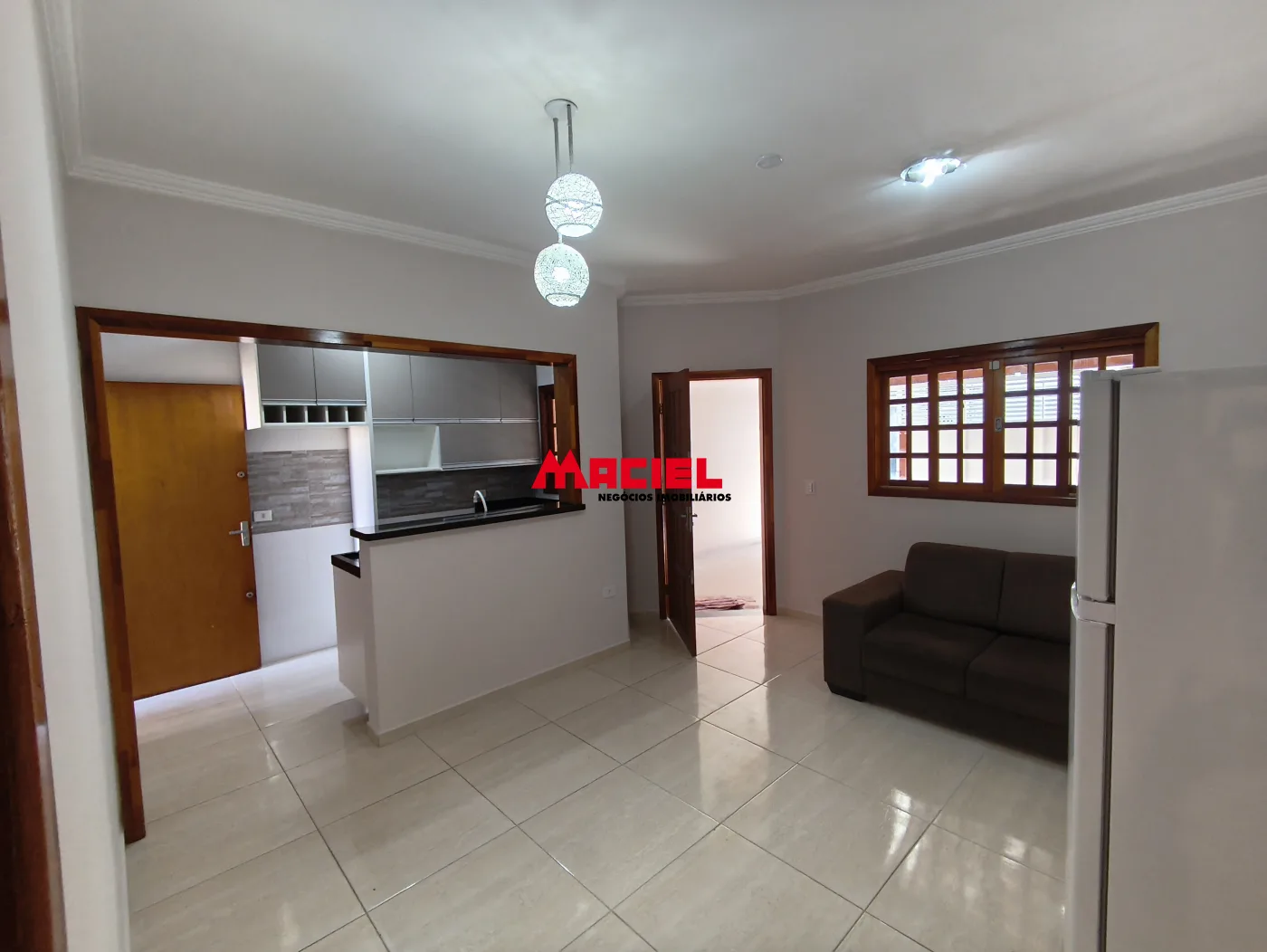 Comprar Casa / Padr&atilde;o em S&atilde;o Jos&eacute; dos Campos R$ 430.000,00 - Foto 1