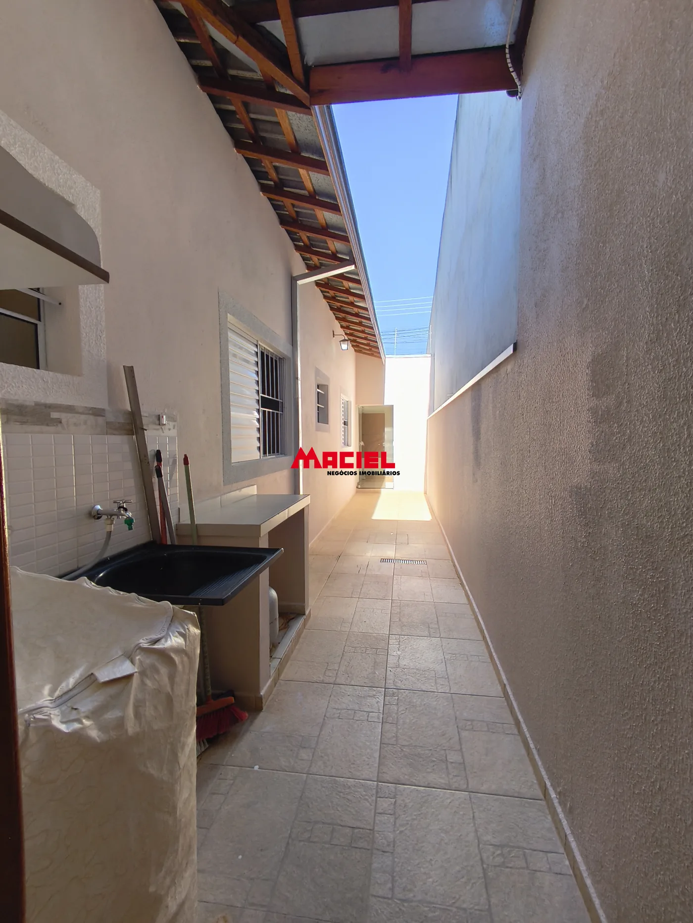 Comprar Casa / Padr&atilde;o em S&atilde;o Jos&eacute; dos Campos R$ 430.000,00 - Foto 12