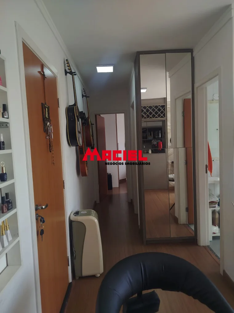 Comprar Apartamento / Padr&atilde;o em S&atilde;o Jos&eacute; dos Campos R$ 300.000,00 - Foto 1