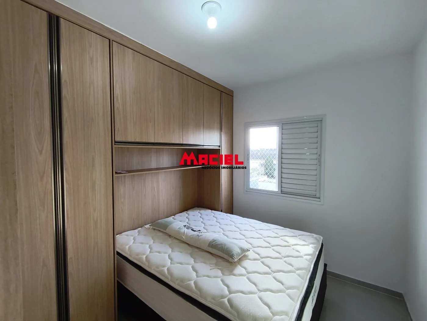 Alugar Apartamento / Padr&atilde;o em S&atilde;o Jos&eacute; dos Campos R$ 1.900,00 - Foto 6
