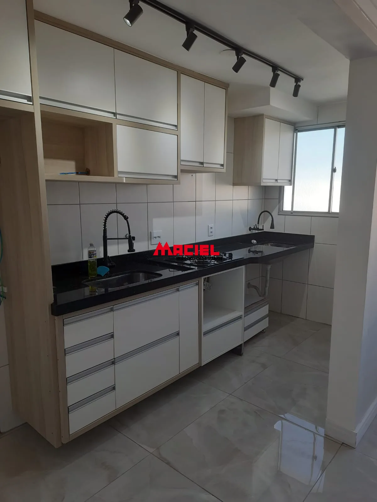 Alugar Apartamento / Padr&atilde;o em S&atilde;o Jos&eacute; dos Campos R$ 2.000,00 - Foto 6