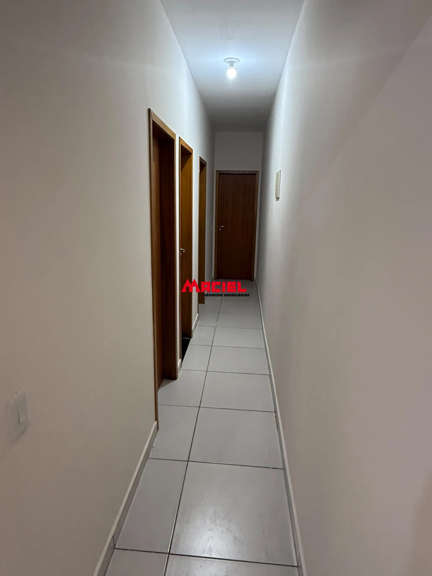 Comprar Casa / Padr&atilde;o em S&atilde;o Jos&eacute; dos Campos R$ 400.000,00 - Foto 7