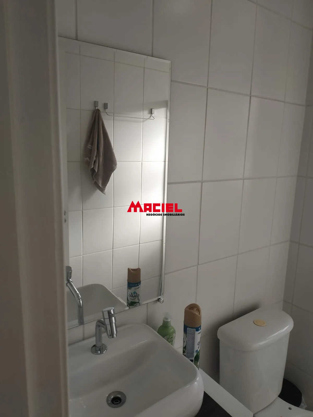 Comprar Apartamento / Padr&atilde;o em S&atilde;o Jos&eacute; dos Campos R$ 320.000,00 - Foto 14