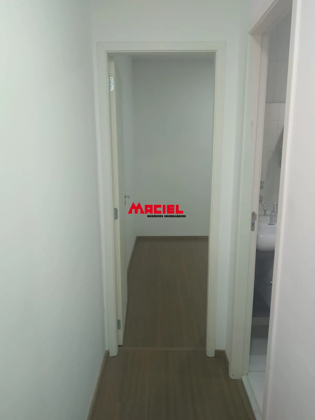 Comprar Apartamento / Padr&atilde;o em S&atilde;o Jos&eacute; dos Campos R$ 320.000,00 - Foto 17