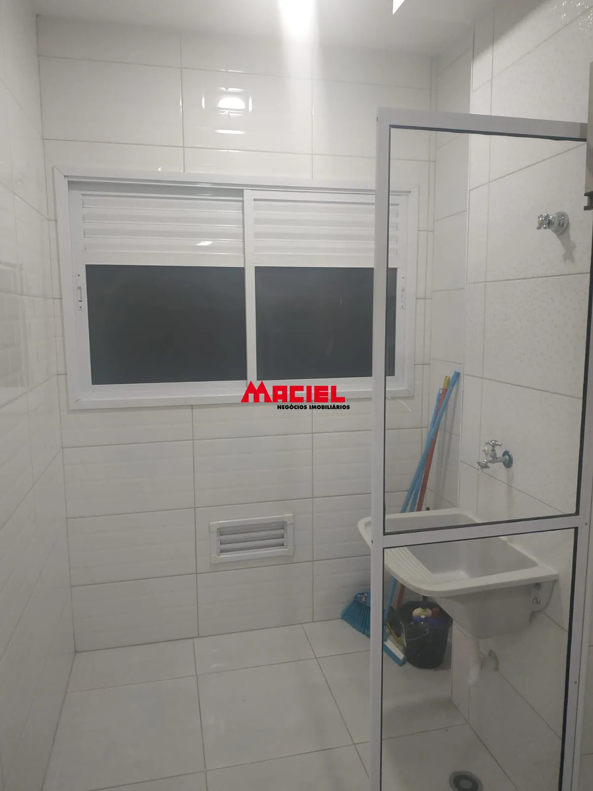 Comprar Apartamento / Padr&atilde;o em S&atilde;o Jos&eacute; dos Campos R$ 320.000,00 - Foto 20