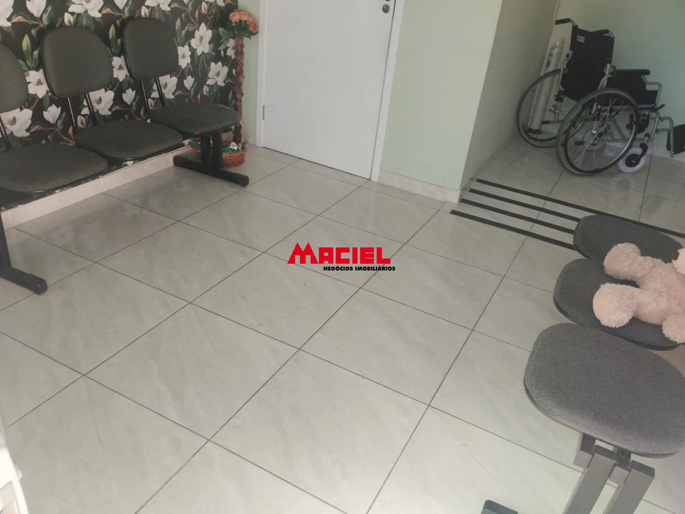 Comprar Comercial / Ponto Comercial em S&atilde;o Jos&eacute; dos Campos R$ 1.280.000,00 - Foto 3