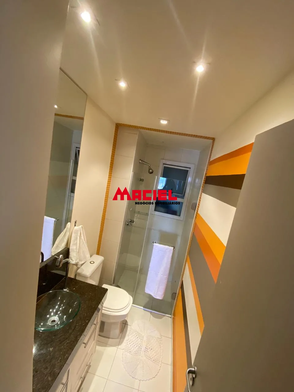 Alugar Apartamento / Padr&atilde;o em S&atilde;o Jos&eacute; dos Campos R$ 4.200,00 - Foto 10
