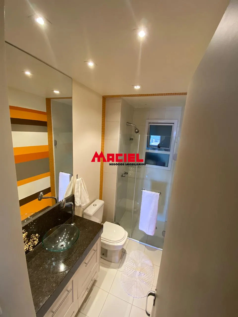 Alugar Apartamento / Padr&atilde;o em S&atilde;o Jos&eacute; dos Campos R$ 4.200,00 - Foto 12
