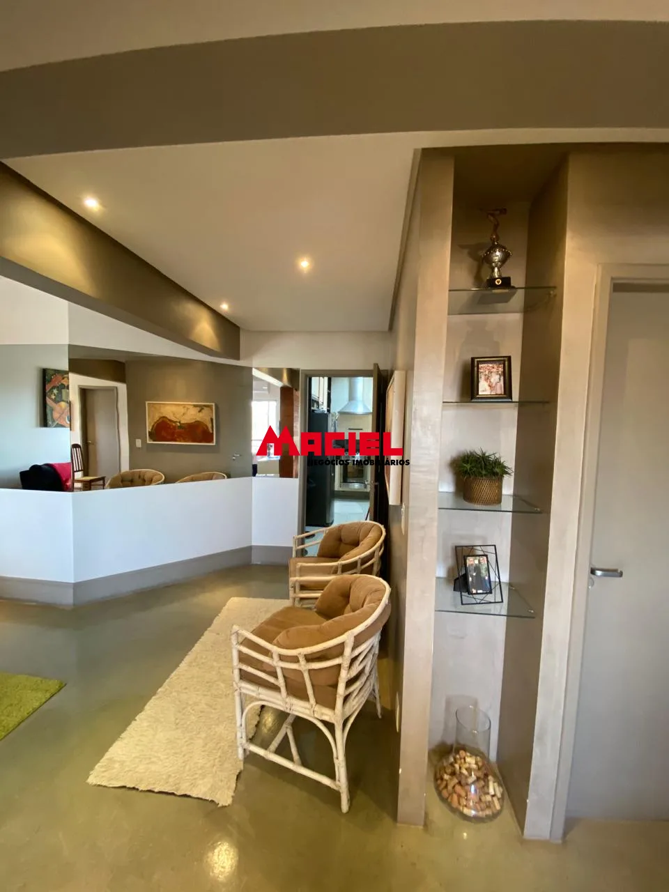 Alugar Apartamento / Padr&atilde;o em S&atilde;o Jos&eacute; dos Campos R$ 4.200,00 - Foto 28