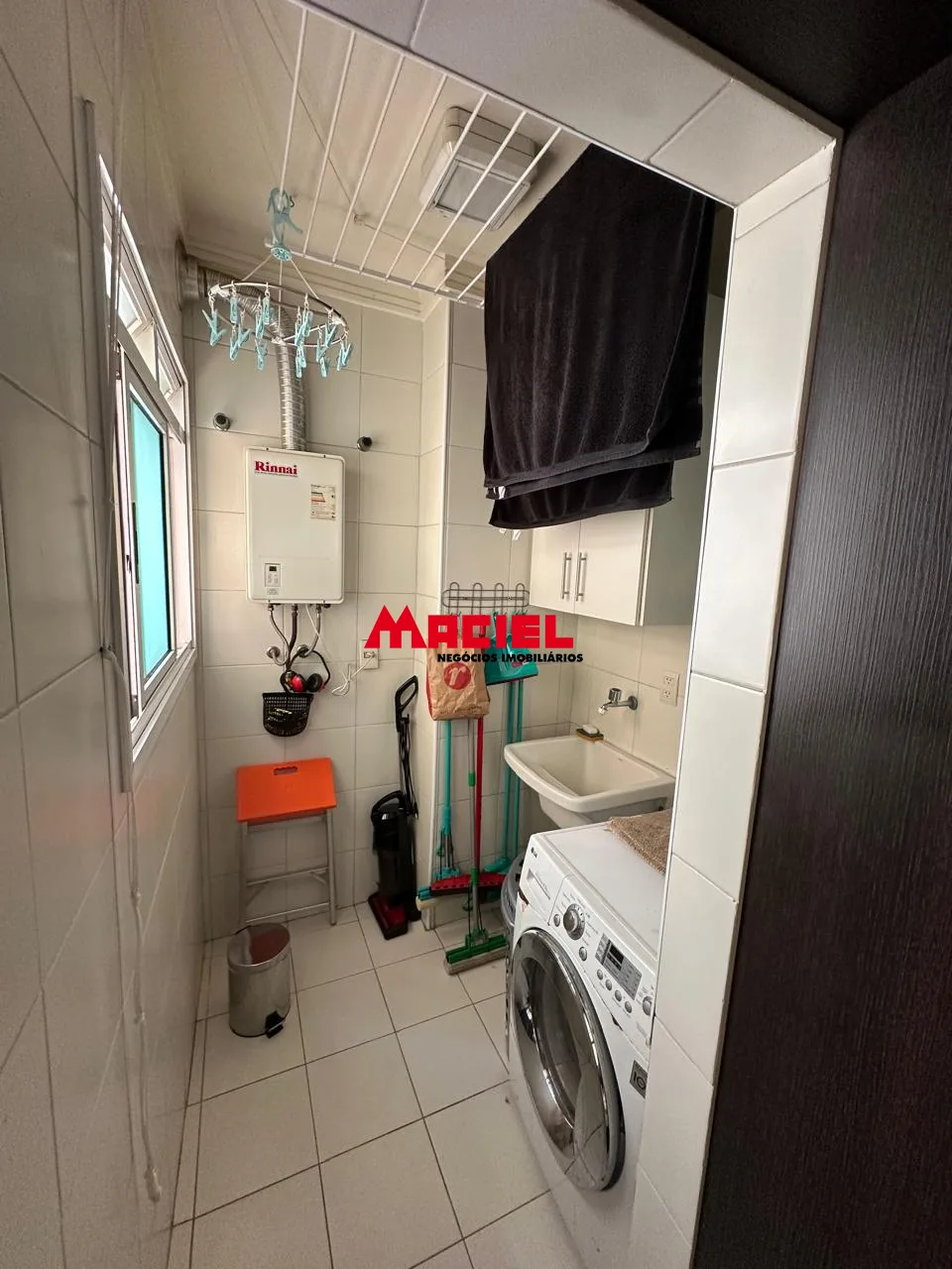 Alugar Apartamento / Padr&atilde;o em S&atilde;o Jos&eacute; dos Campos R$ 4.200,00 - Foto 33