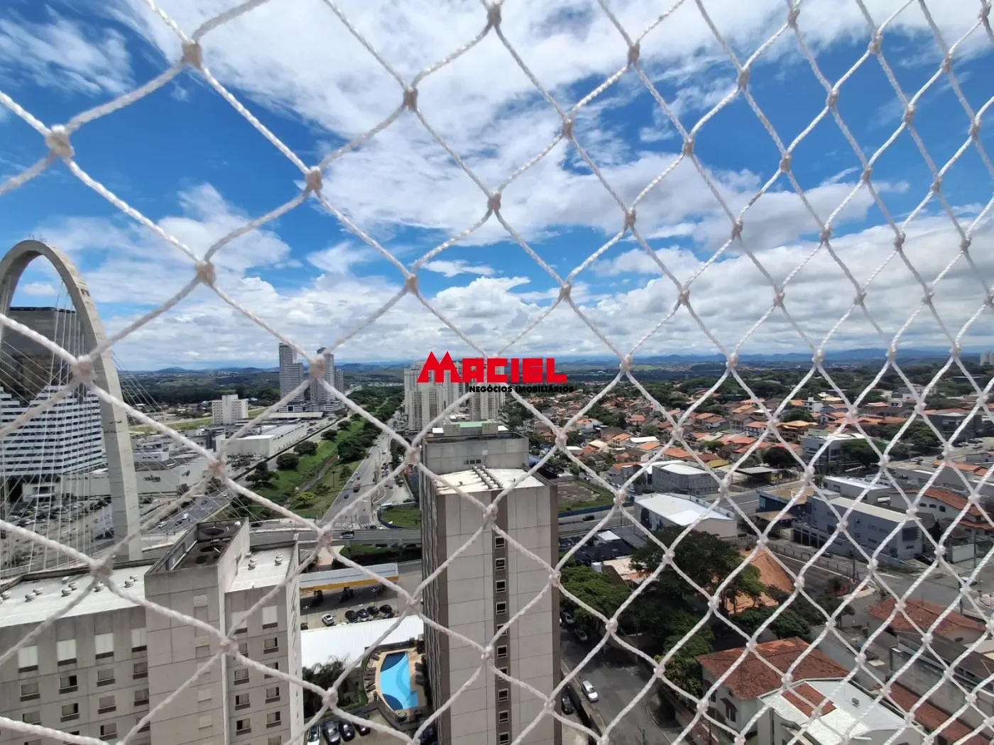 Comprar Apartamento / Padr&atilde;o em S&atilde;o Jos&eacute; dos Campos R$ 590.000,00 - Foto 1
