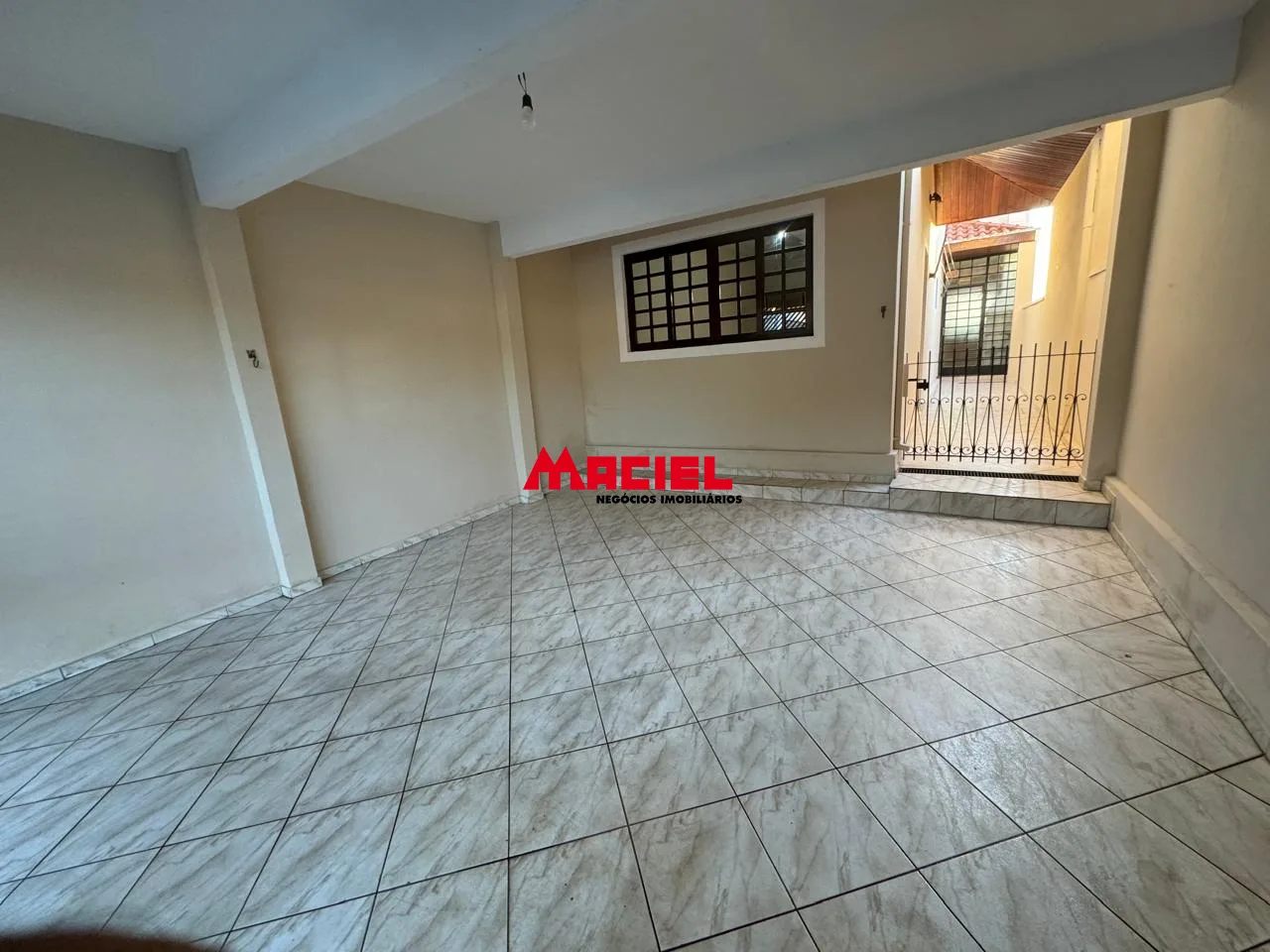 Comprar Casa / Sobrado em S&atilde;o Jos&eacute; dos Campos R$ 600.000,00 - Foto 2
