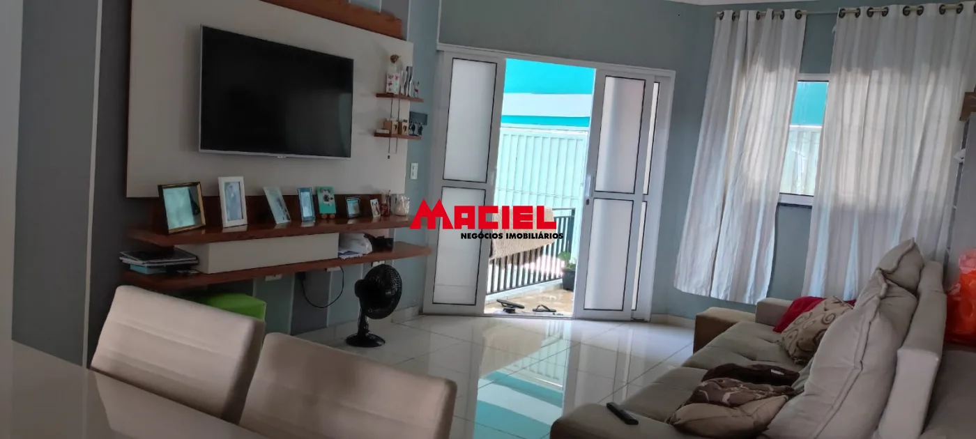 Comprar Casa / Sobrado em Jacare&iacute; R$ 450.000,00 - Foto 2