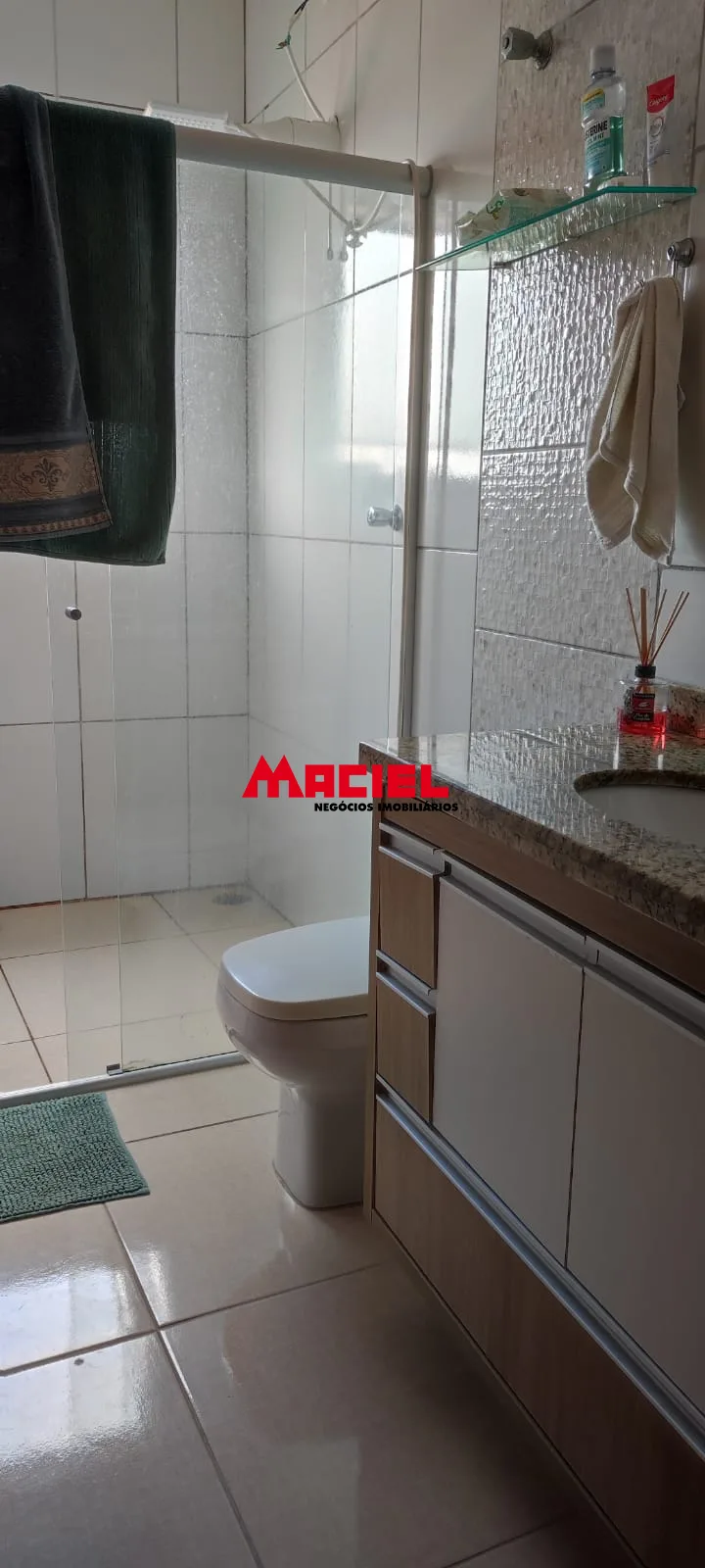 Comprar Casa / Sobrado em Jacare&iacute; R$ 450.000,00 - Foto 15
