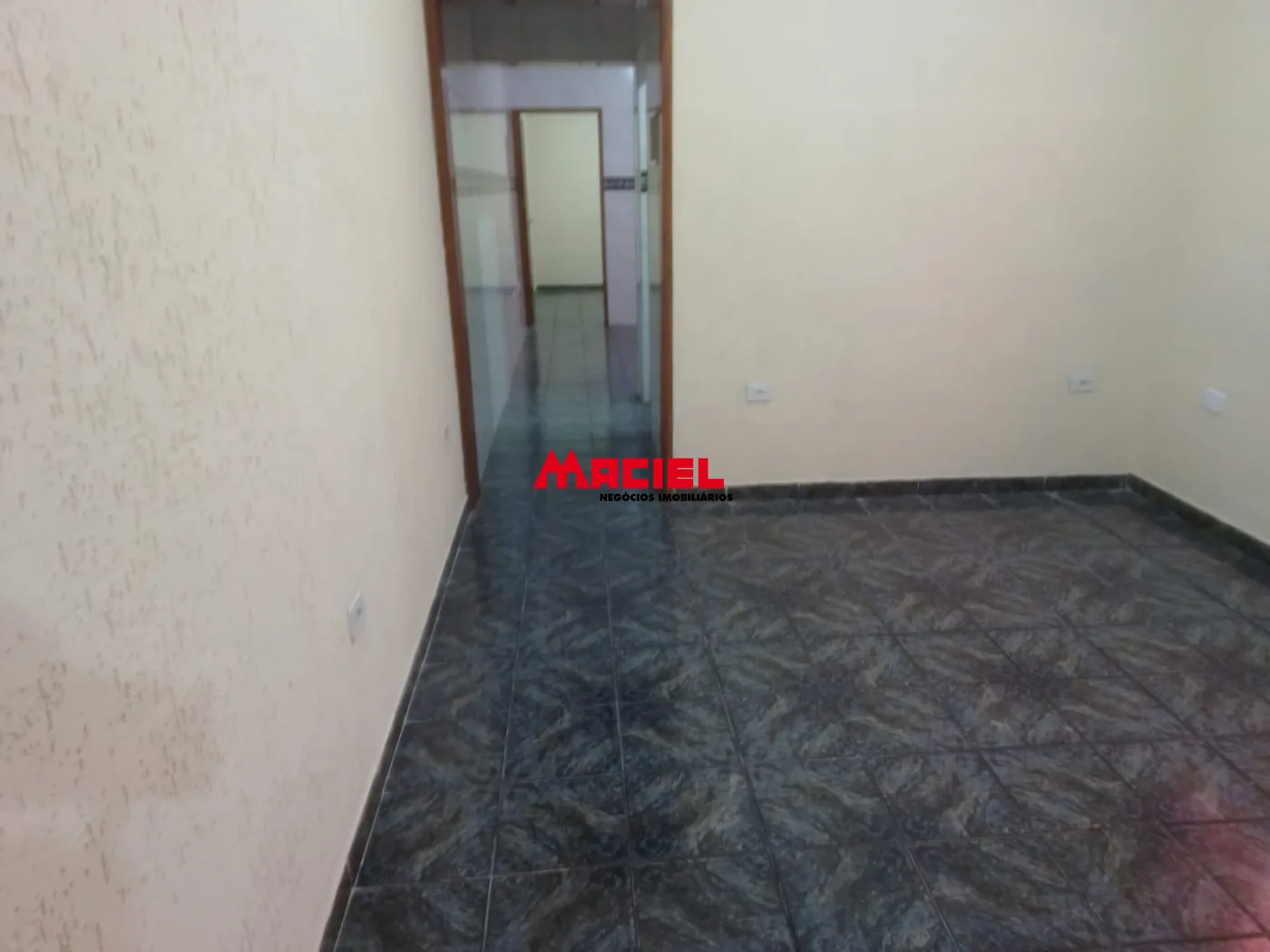 Comprar Casa / Sobrado em S&atilde;o Jos&eacute; dos Campos R$ 750.000,00 - Foto 1