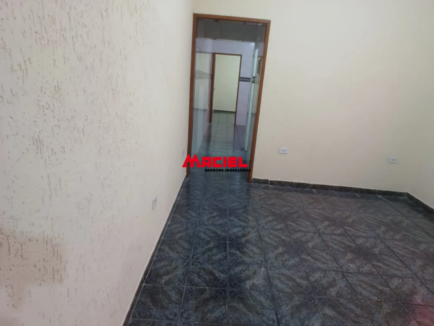 Comprar Casa / Sobrado em S&atilde;o Jos&eacute; dos Campos R$ 750.000,00 - Foto 2