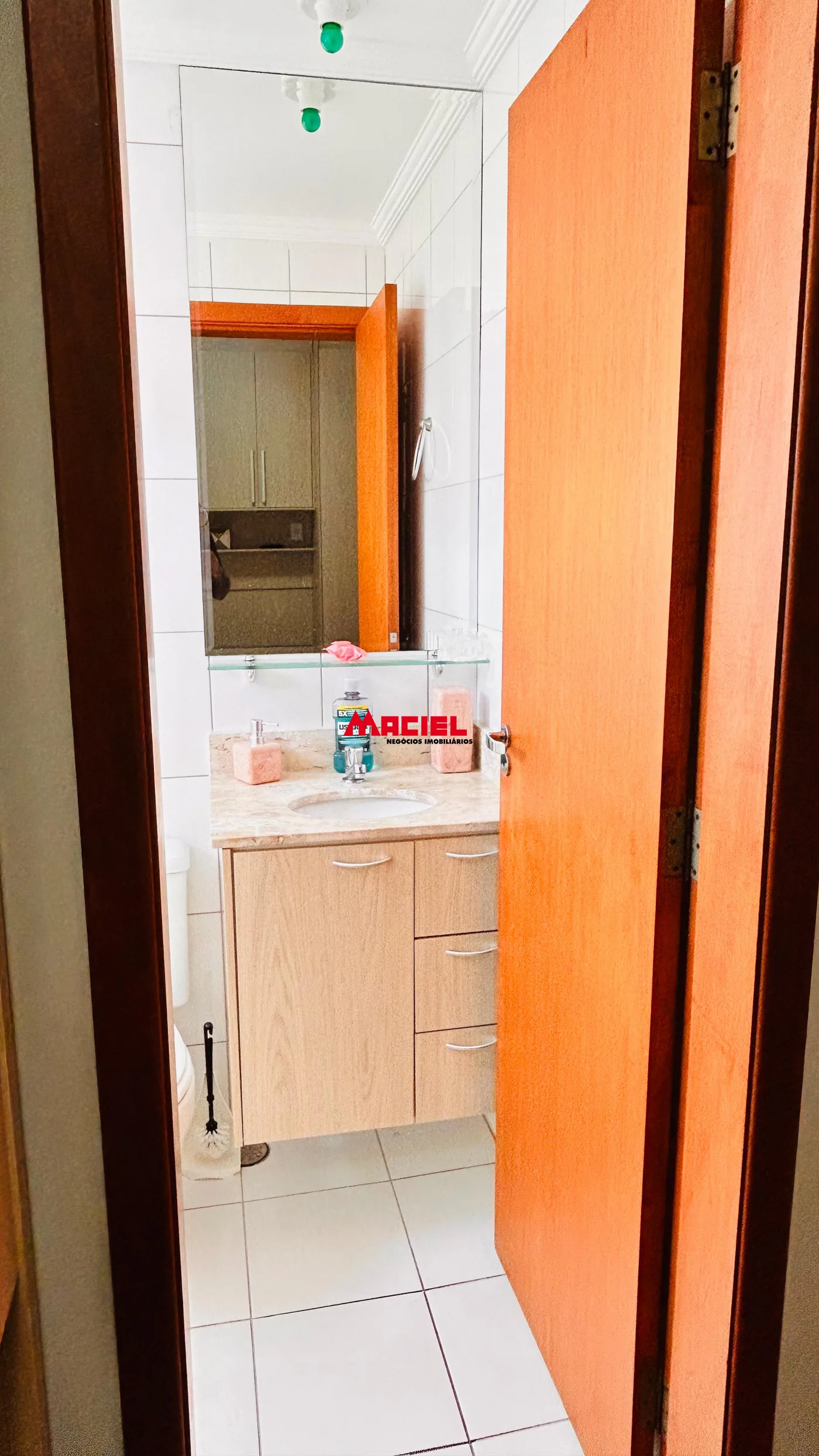 Comprar Apartamento / Padr&atilde;o em S&atilde;o Jos&eacute; dos Campos R$ 479.000,00 - Foto 14