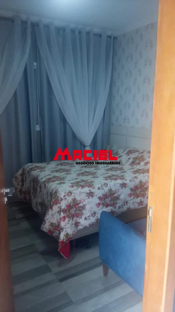 Comprar Casa / Sobrado em S&atilde;o Jos&eacute; dos Campos R$ 450.000,00 - Foto 14