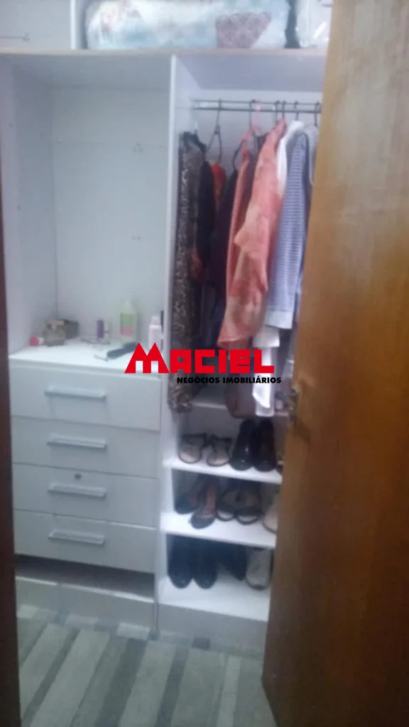 Comprar Casa / Sobrado em S&atilde;o Jos&eacute; dos Campos R$ 450.000,00 - Foto 13
