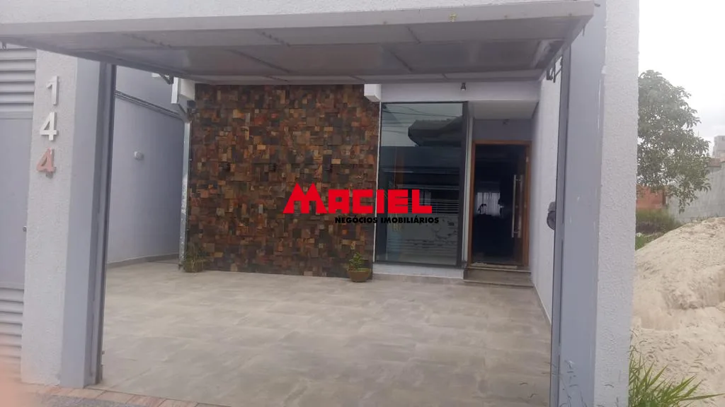Comprar Casa / Sobrado em S&atilde;o Jos&eacute; dos Campos R$ 450.000,00 - Foto 1