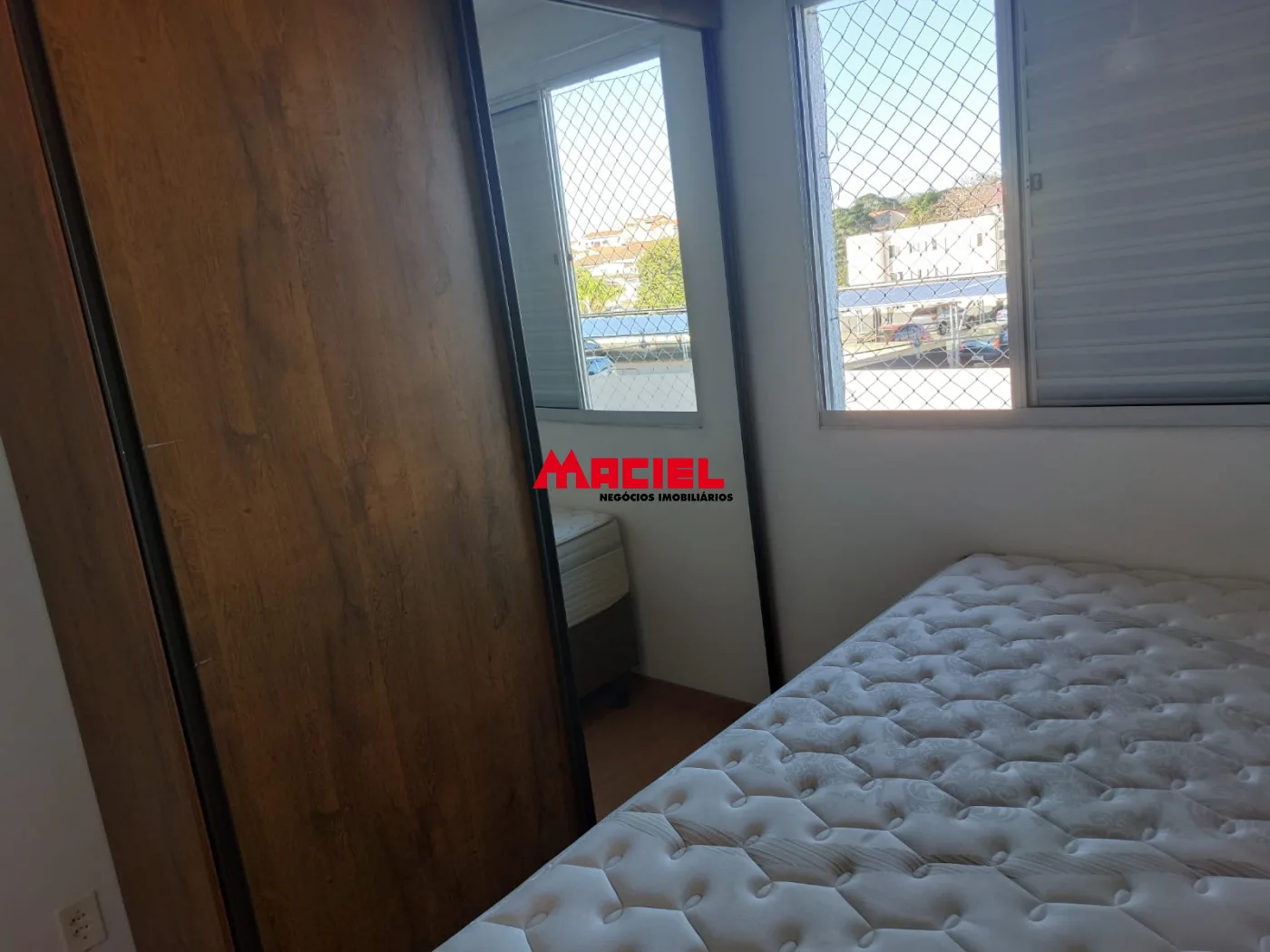 Alugar Apartamento / Padr&atilde;o em S&atilde;o Jos&eacute; dos Campos R$ 2.600,00 - Foto 8