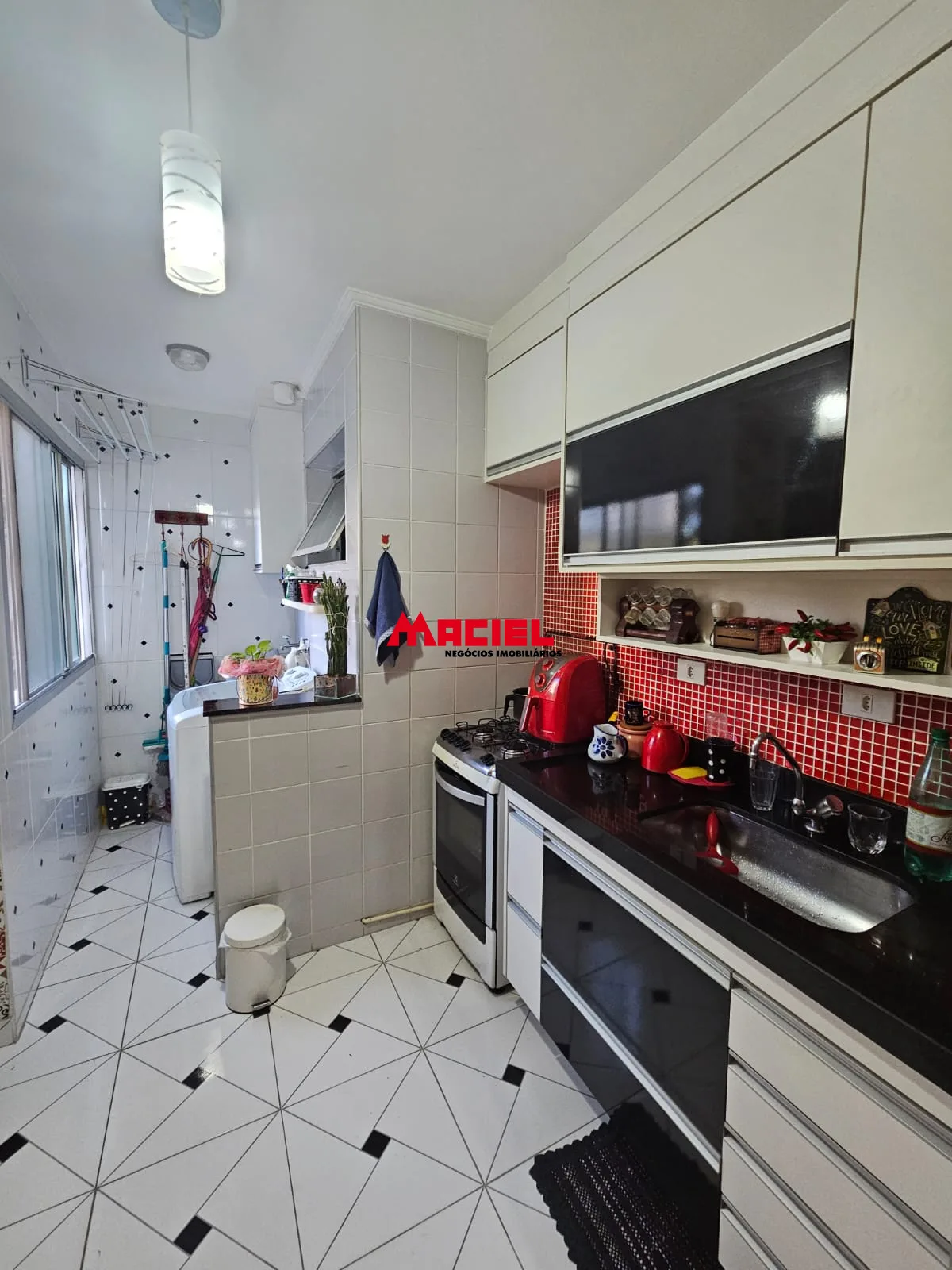 Comprar Apartamento / Padr&atilde;o em S&atilde;o Jos&eacute; dos Campos R$ 290.000,00 - Foto 1
