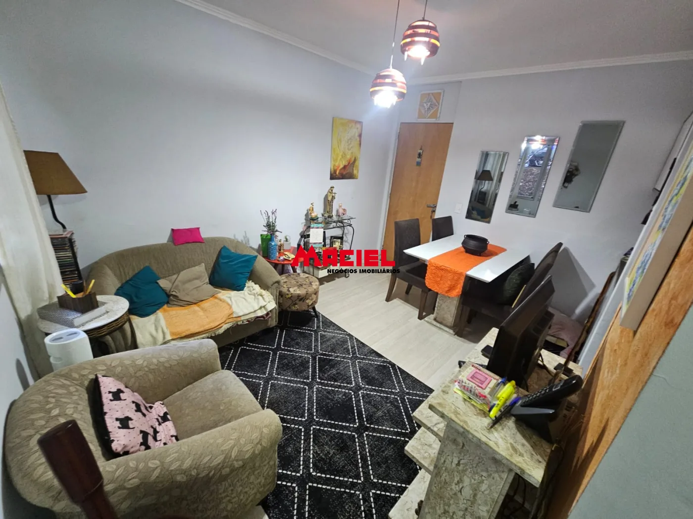 Comprar Apartamento / Padr&atilde;o em S&atilde;o Jos&eacute; dos Campos R$ 290.000,00 - Foto 4
