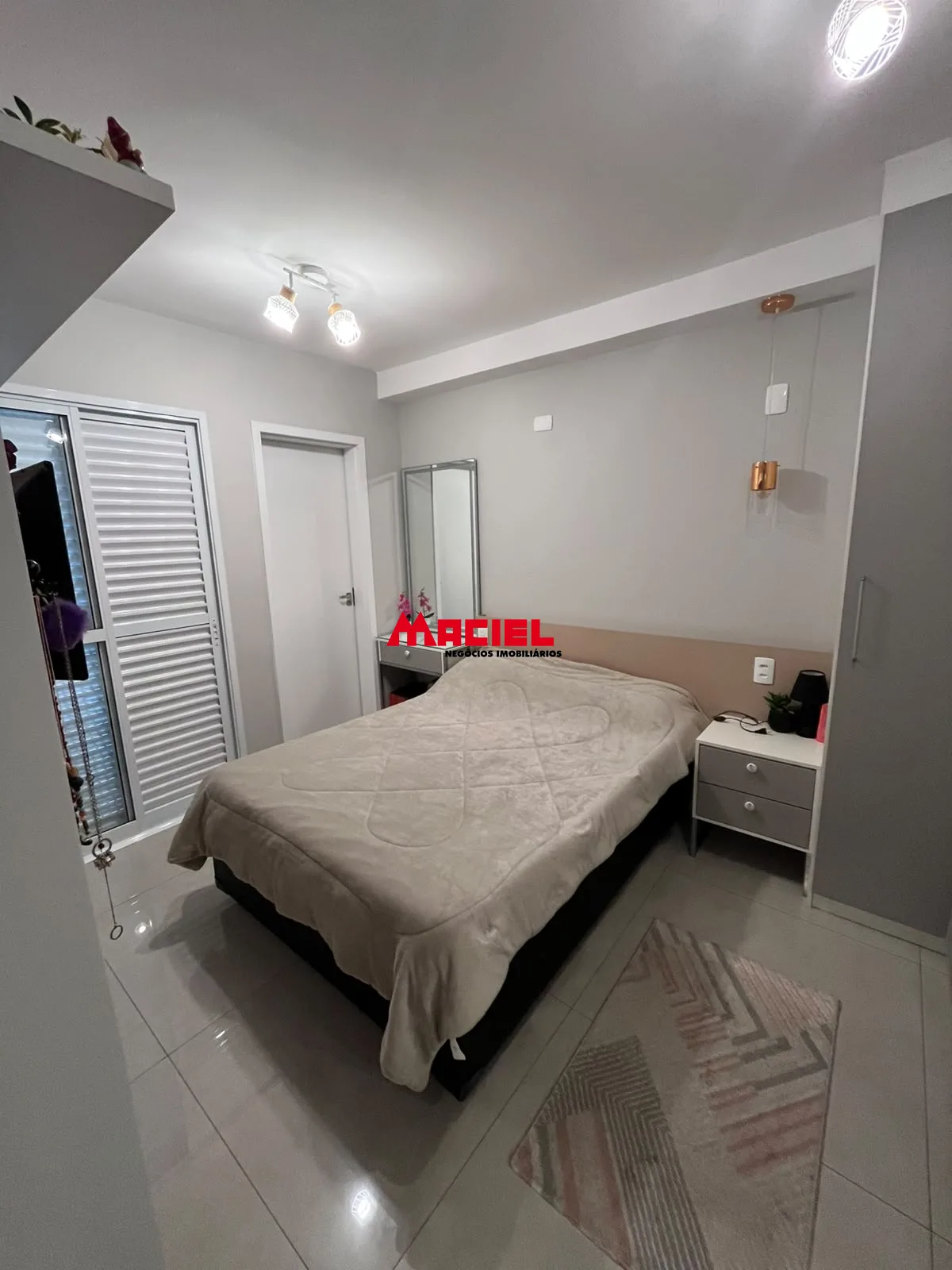 Comprar Apartamento / Mobiliado em S&atilde;o Jos&eacute; dos Campos R$ 650.000,00 - Foto 11