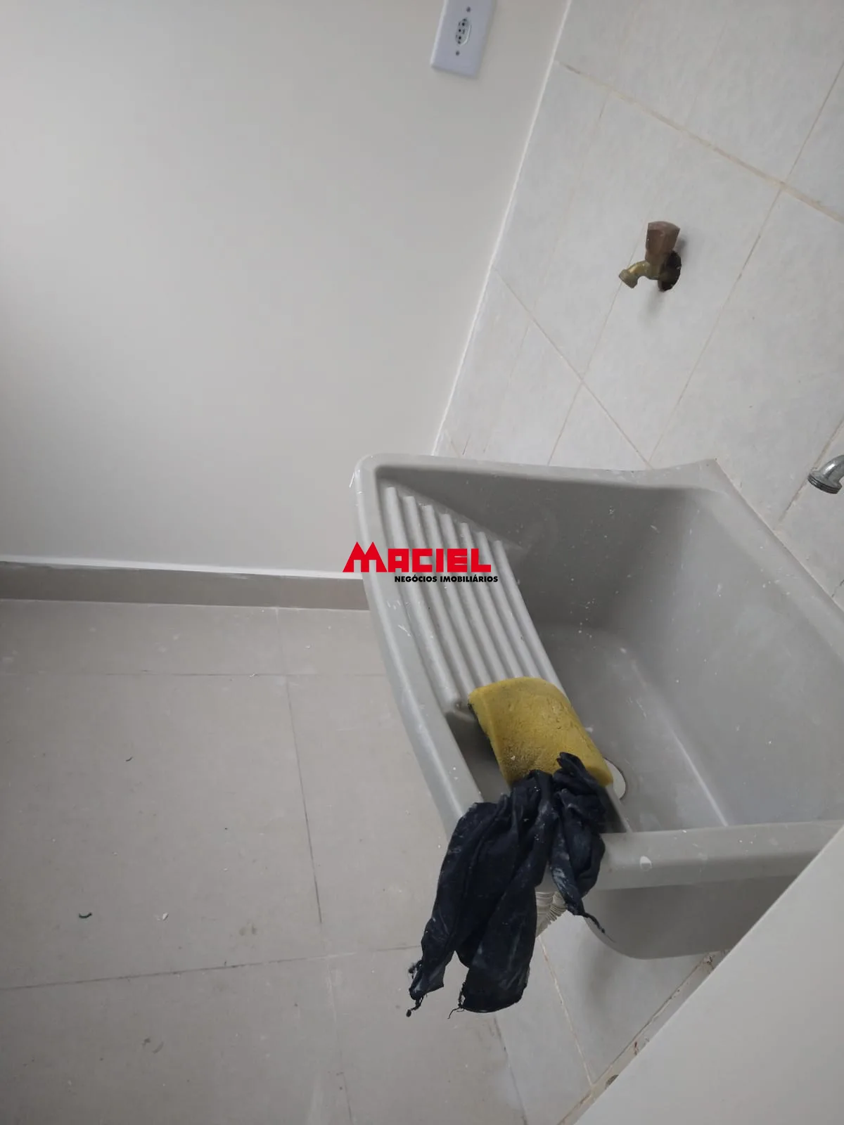 Comprar Apartamento / Padr&atilde;o em S&atilde;o Jos&eacute; dos Campos R$ 250.000,00 - Foto 18