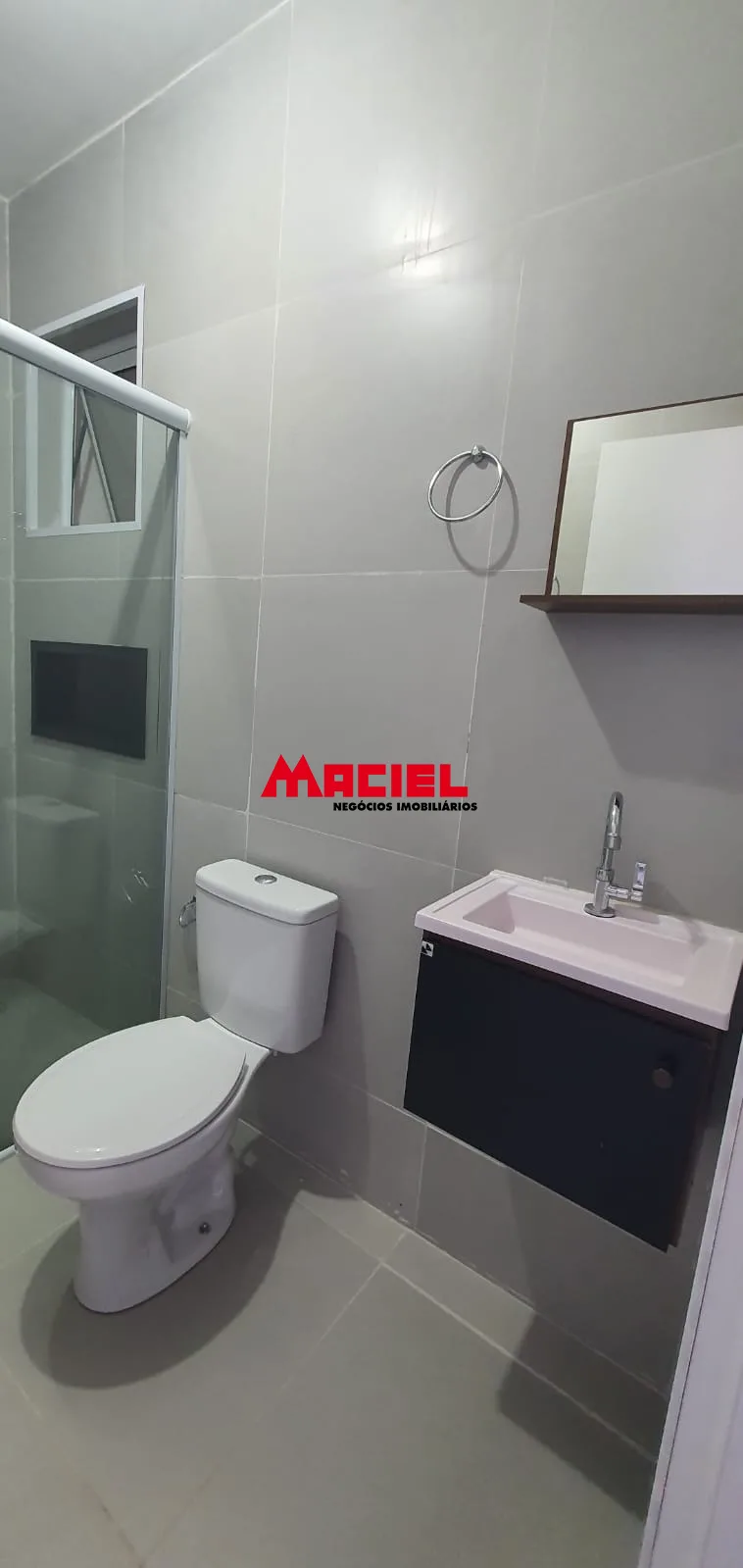Alugar Apartamento / Kitchnet em S&atilde;o Jos&eacute; dos Campos R$ 1.600,00 - Foto 6