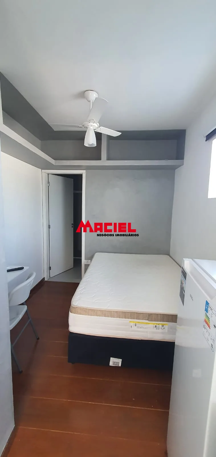 Alugar Apartamento / Kitchnet em S&atilde;o Jos&eacute; dos Campos R$ 1.600,00 - Foto 11