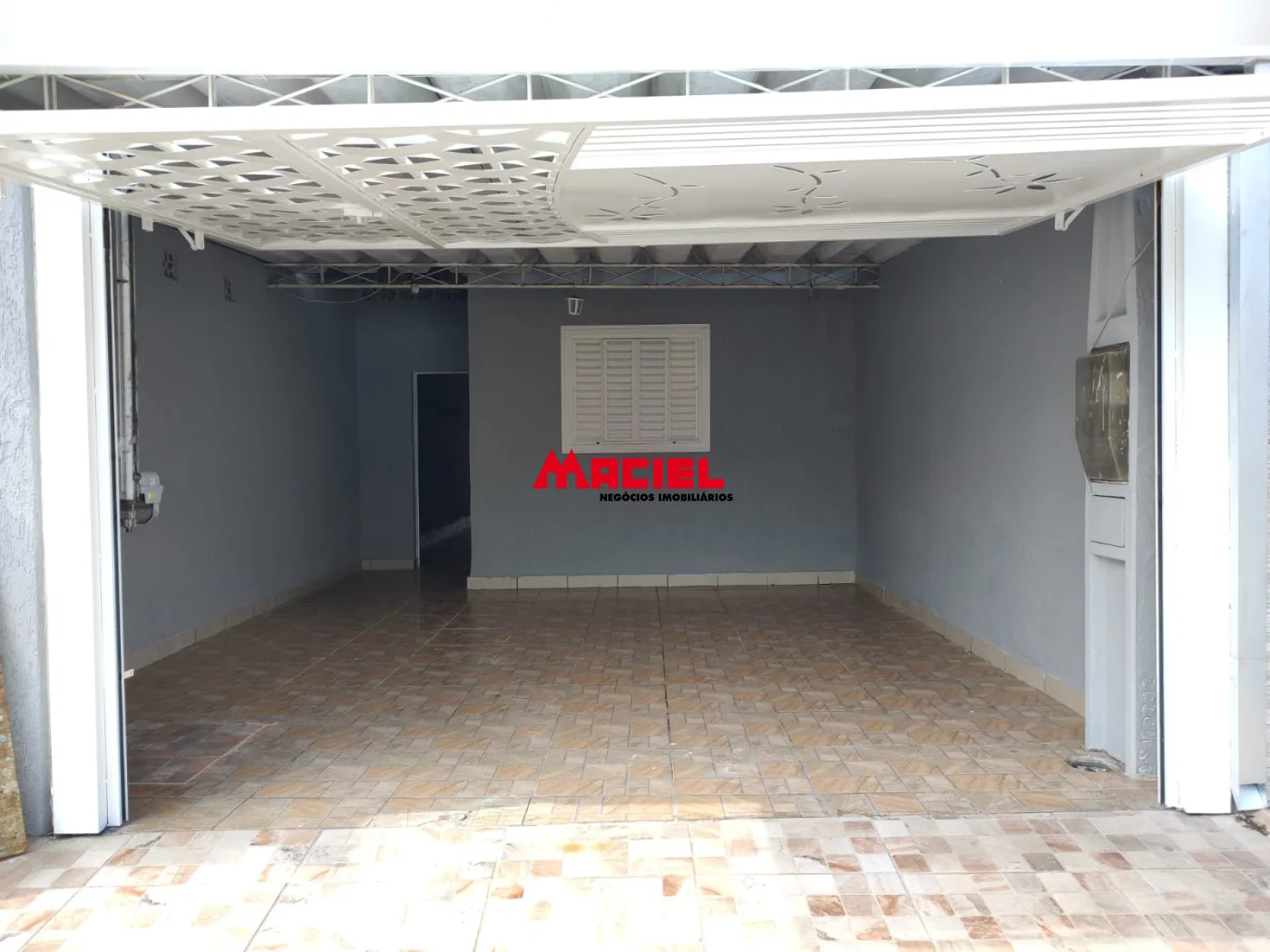 Alugar Casa / Padr&atilde;o em S&atilde;o Jos&eacute; dos Campos R$ 2.000,00 - Foto 4