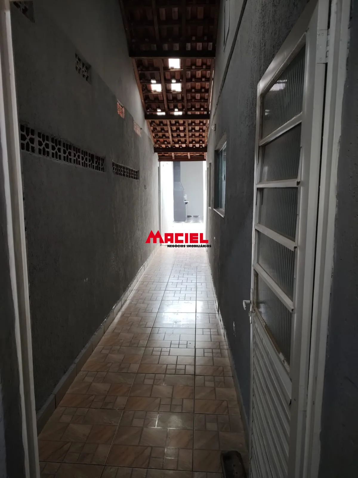 Alugar Casa / Padr&atilde;o em S&atilde;o Jos&eacute; dos Campos R$ 2.000,00 - Foto 12