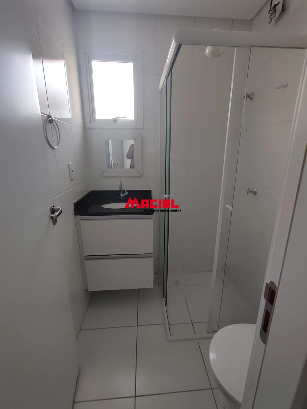 Alugar Apartamento / Padr&atilde;o em S&atilde;o Jos&eacute; dos Campos R$ 2.400,00 - Foto 8