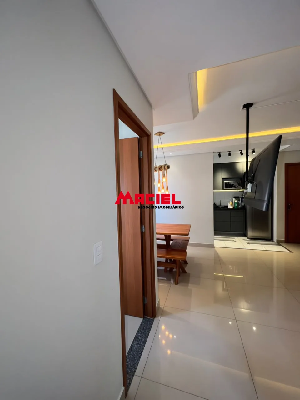 Comprar Apartamento / Padr&atilde;o em S&atilde;o Jos&eacute; dos Campos R$ 530.000,00 - Foto 4
