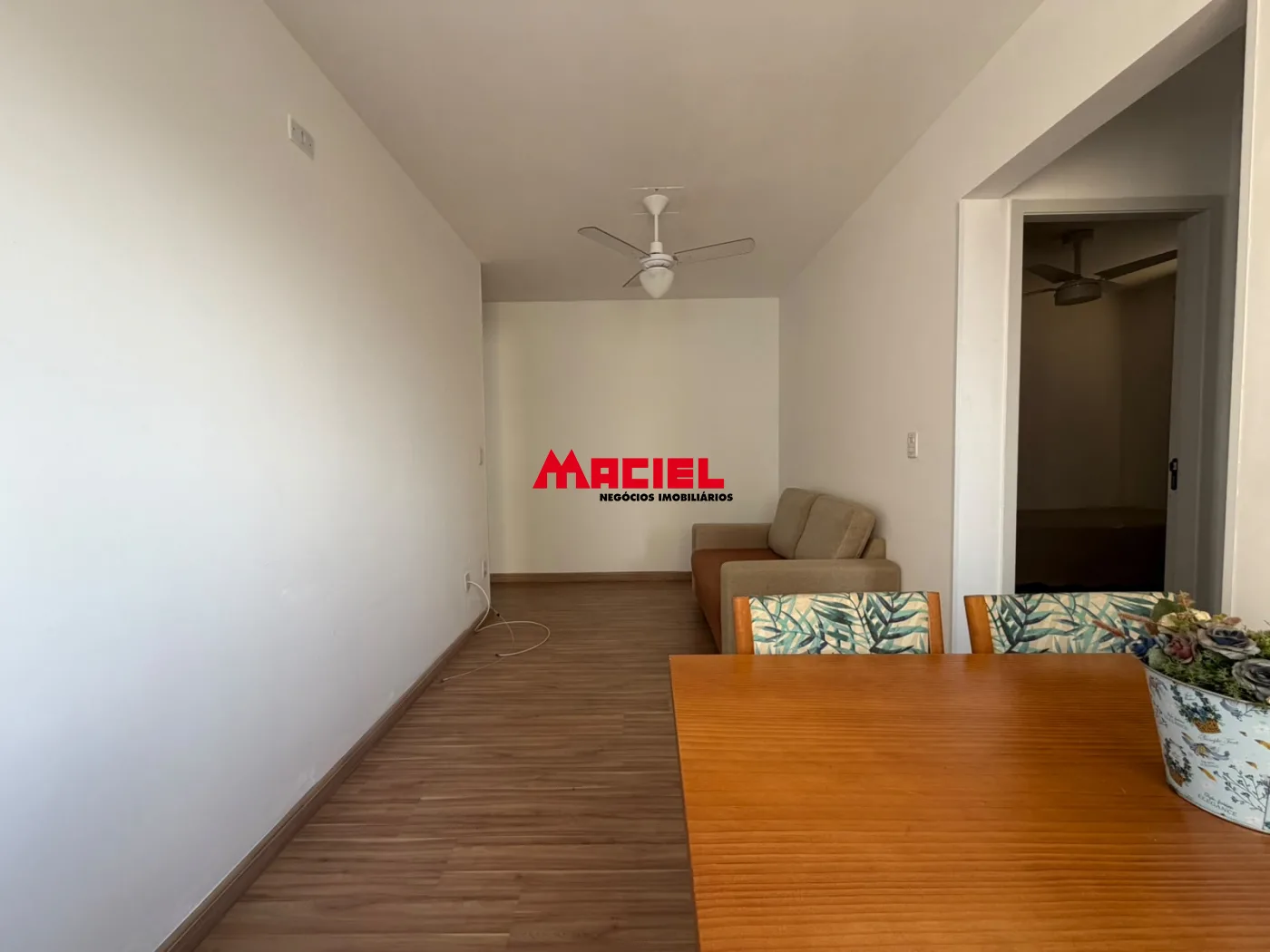 Alugar Apartamento / Mobiliado em S&atilde;o Jos&eacute; dos Campos R$ 2.500,00 - Foto 8