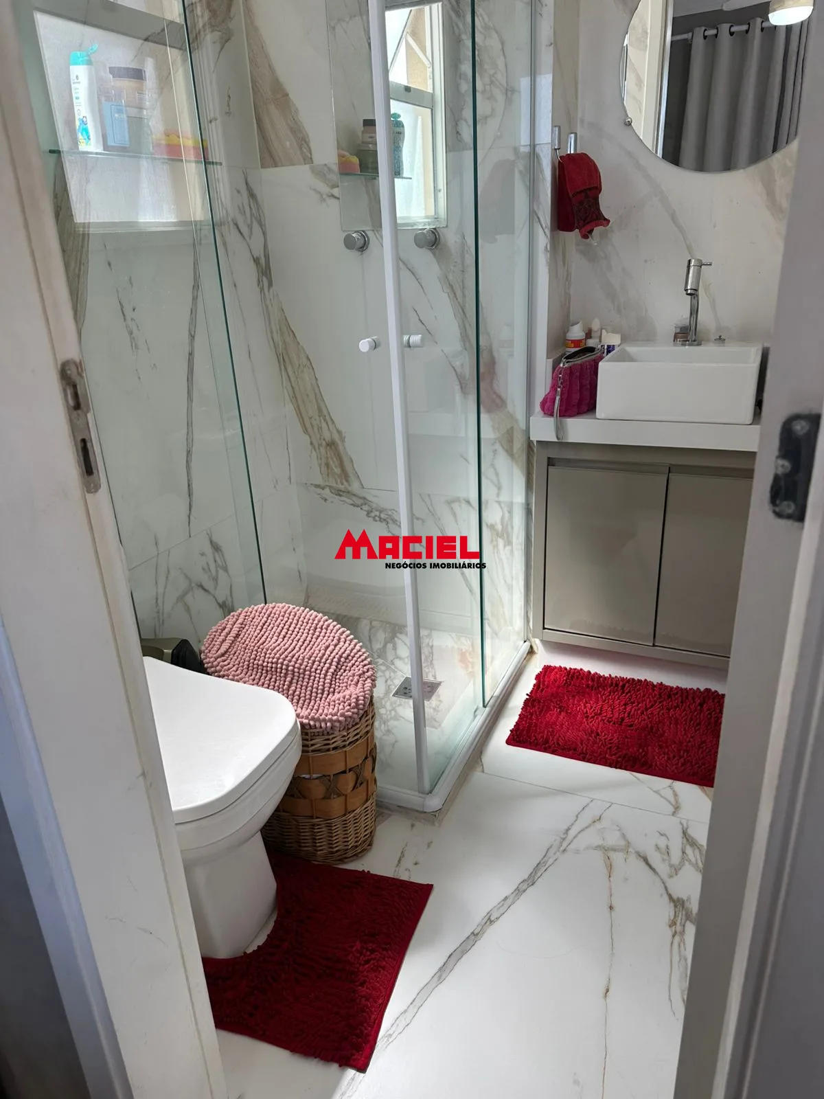 Alugar Apartamento / Padr&atilde;o em S&atilde;o Jos&eacute; dos Campos R$ 3.200,00 - Foto 5
