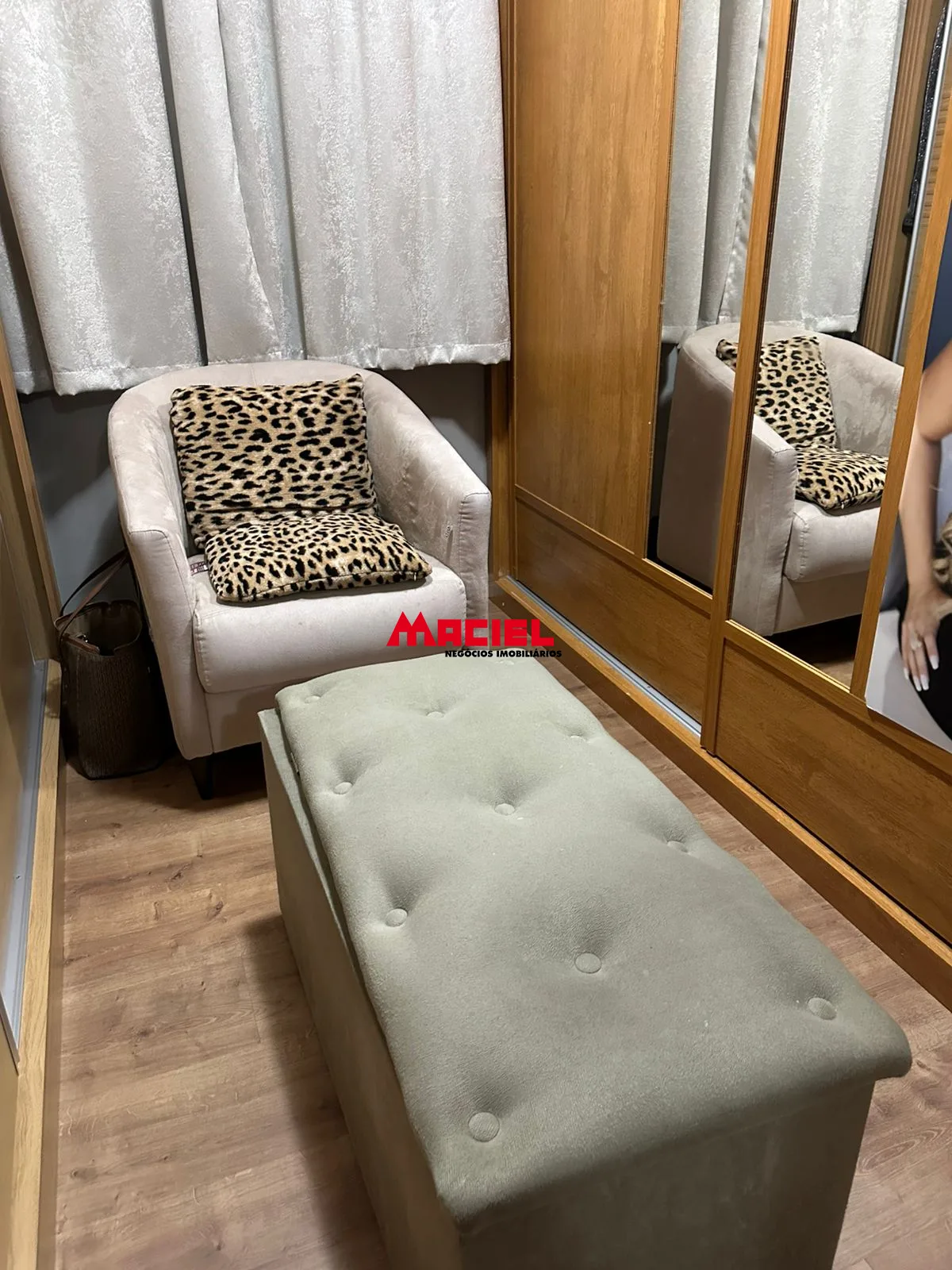 Alugar Apartamento / Padr&atilde;o em S&atilde;o Jos&eacute; dos Campos R$ 3.200,00 - Foto 13