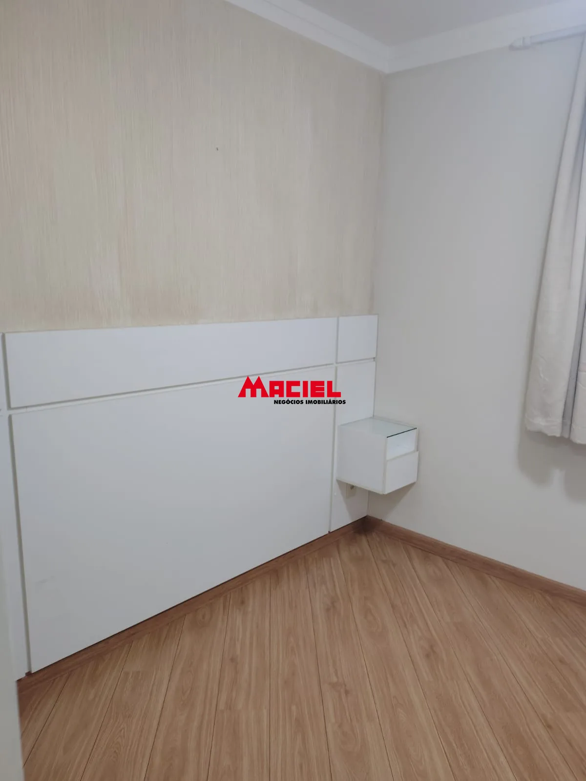 Alugar Apartamento / Padr&atilde;o em S&atilde;o Jos&eacute; dos Campos R$ 3.400,00 - Foto 5