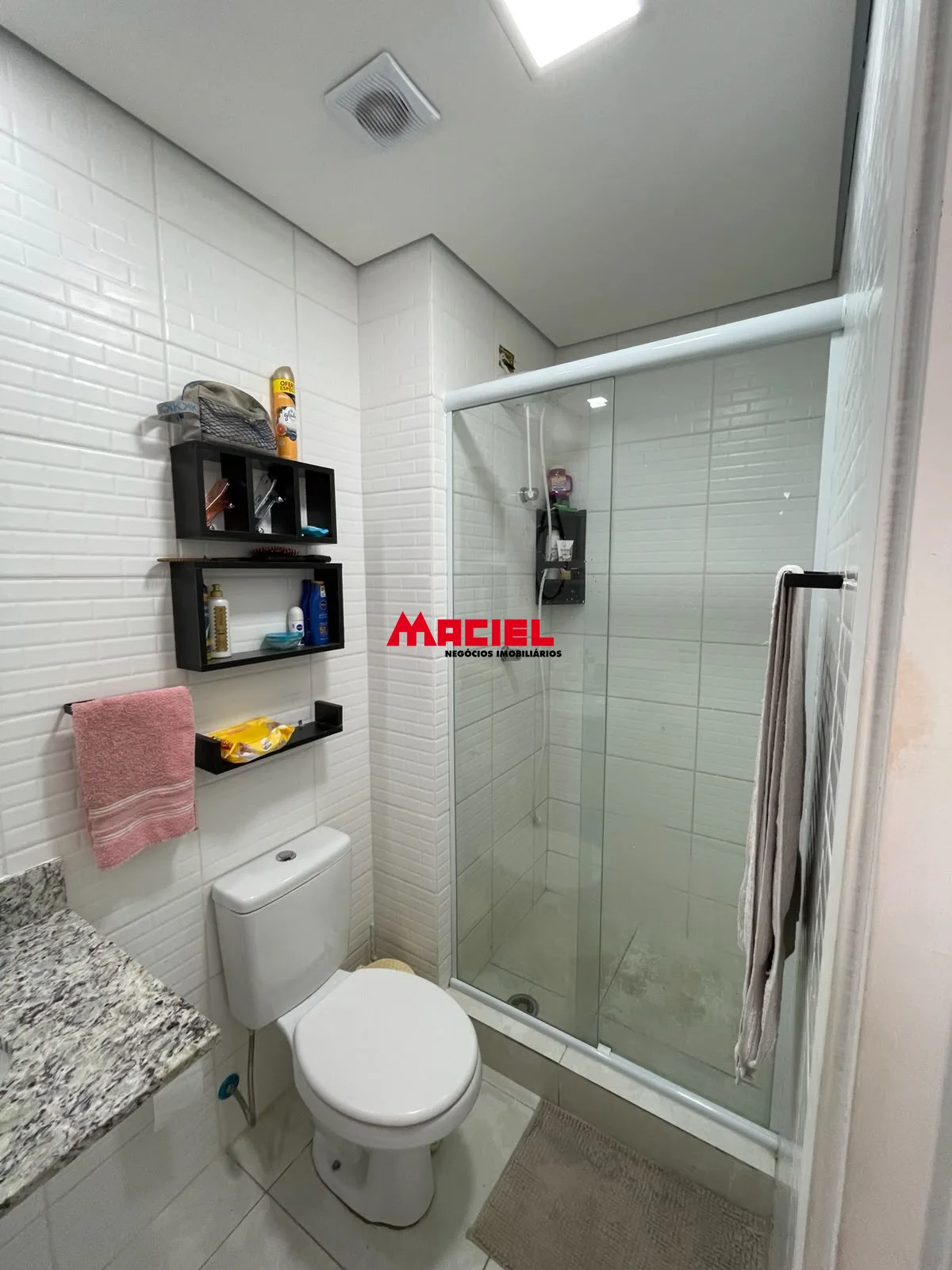 Alugar Apartamento / Flat em S&atilde;o Jos&eacute; dos Campos R$ 2.300,00 - Foto 6